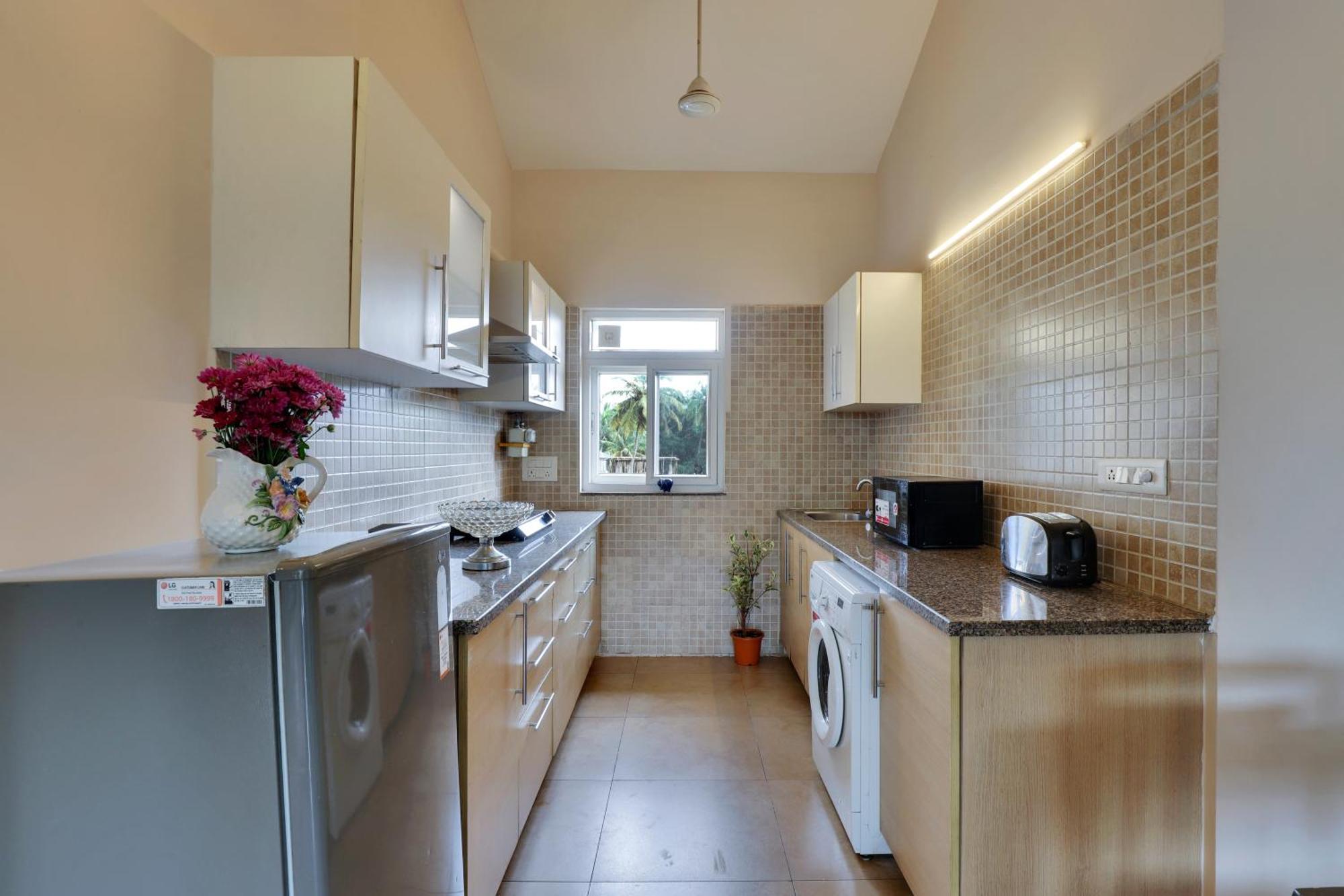 Veera Strand Park Serviced Apartments Near Calangute Esterno foto