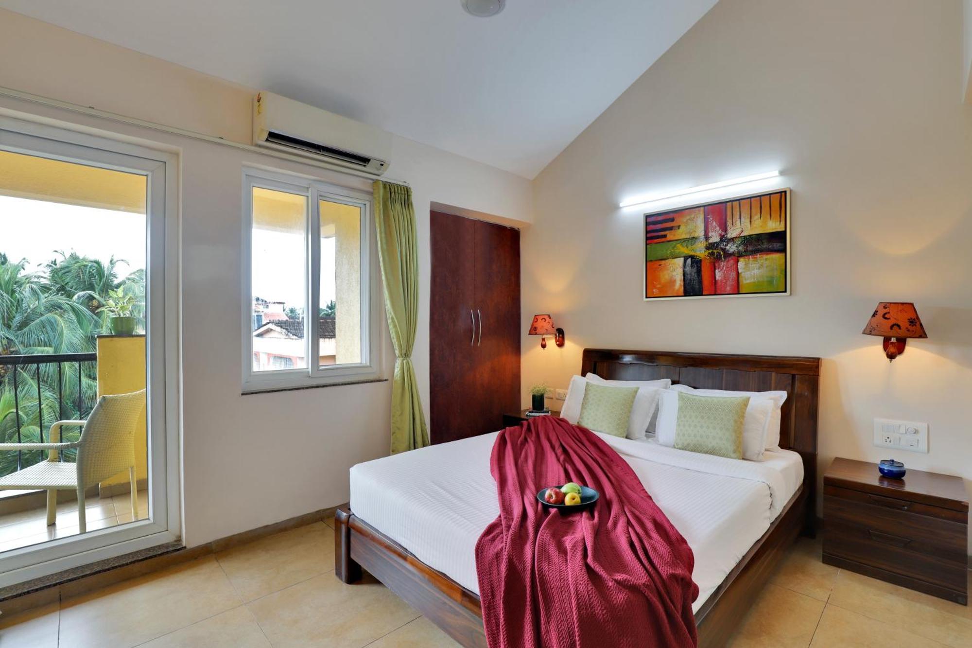 Veera Strand Park Serviced Apartments Near Calangute Esterno foto