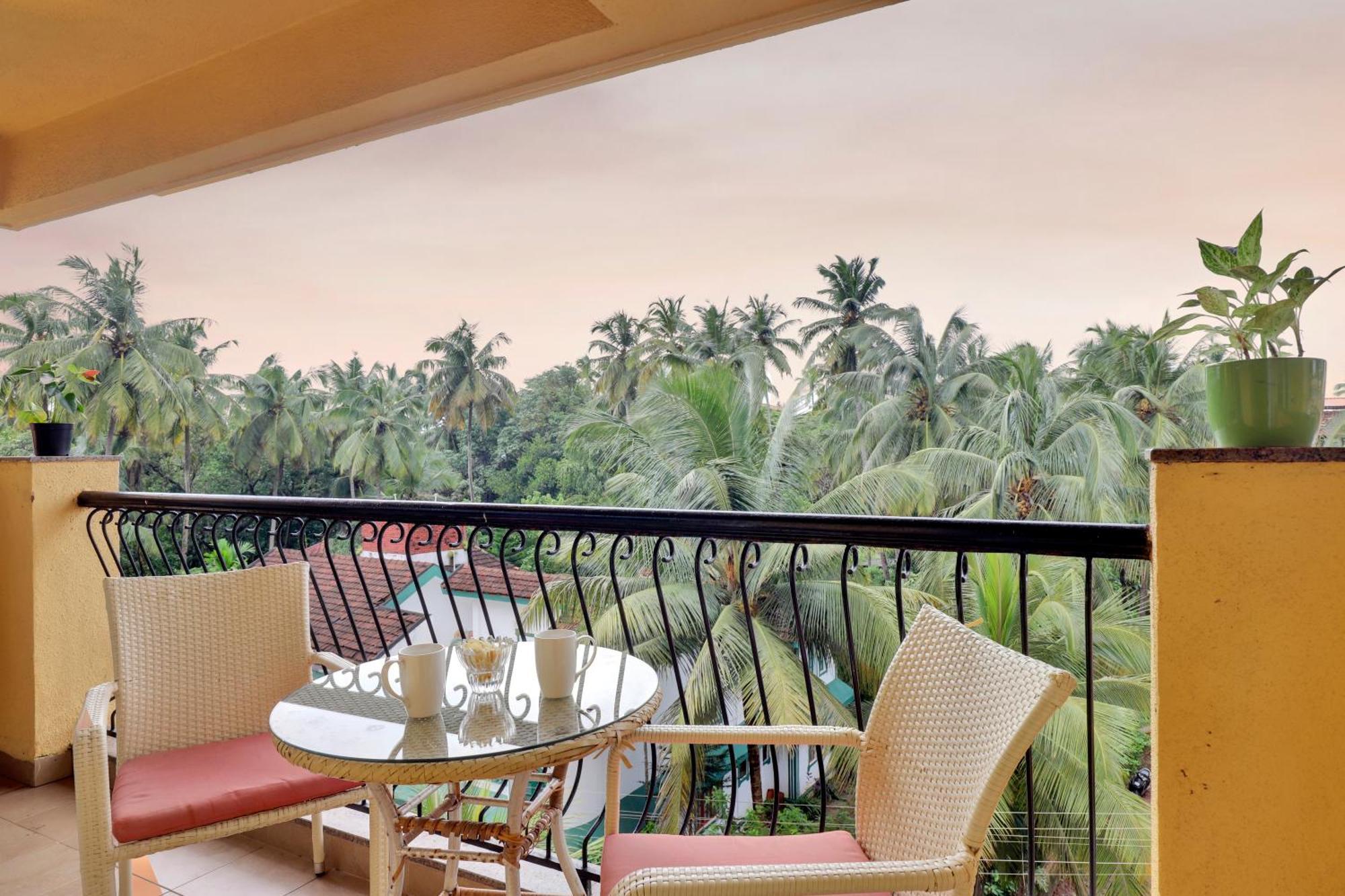 Veera Strand Park Serviced Apartments Near Calangute Esterno foto
