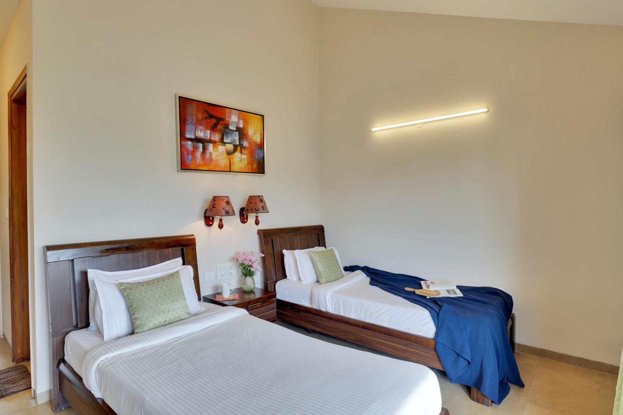 Veera Strand Park Serviced Apartments Near Calangute Esterno foto