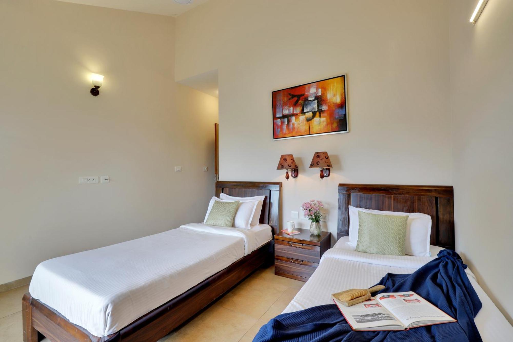 Veera Strand Park Serviced Apartments Near Calangute Esterno foto